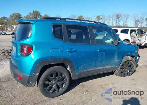 2022 Jeep Renegade Altitude 4X4 из США, поврежденный, VIN ZACNJDE17NPN81698